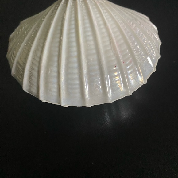 Vintage Ceramic Iridescent 4” Mini Shell-Shaped Scalloped Candle Holder - Picture 2 of 11